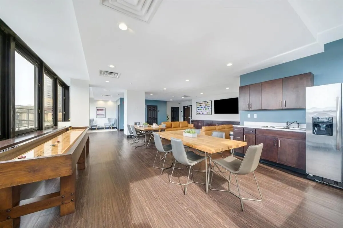 公寓 Lavish City Views Prime Location Parking Gym Lounge 匹兹堡